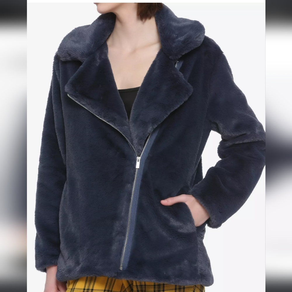 hot topic slate zip faux fur coat